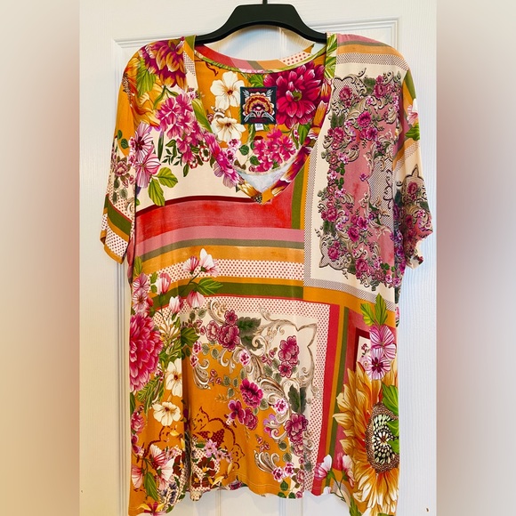 Johnny Was Tops - Johnny Was Romantic Short Sleeve Tee SZ XXL